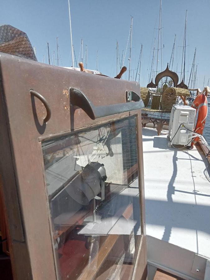 Bateau De Pirates Otel Gruissan Dış mekan fotoğraf