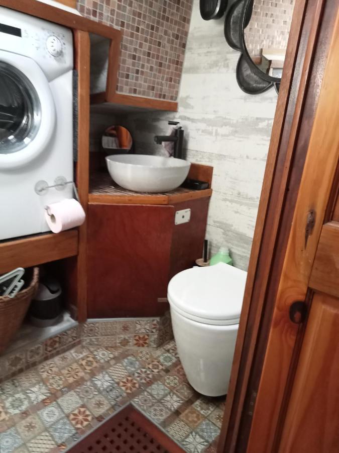 Bateau De Pirates Otel Gruissan Dış mekan fotoğraf